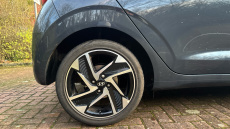 Hyundai i10 1.0 MPi Premium 5dr Auto Petrol Hatchback